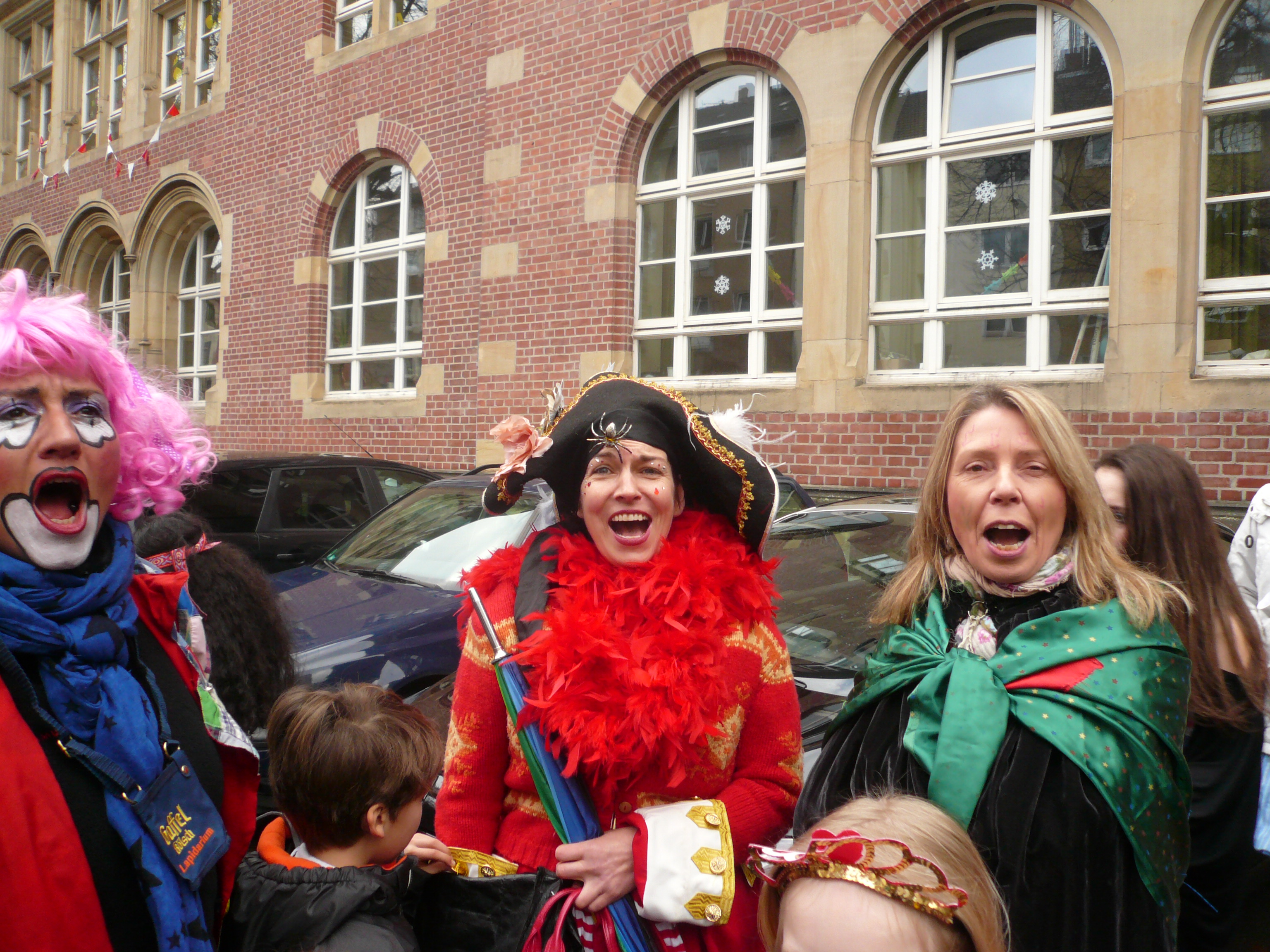 Weiberfastnacht-2013 (29).JPG