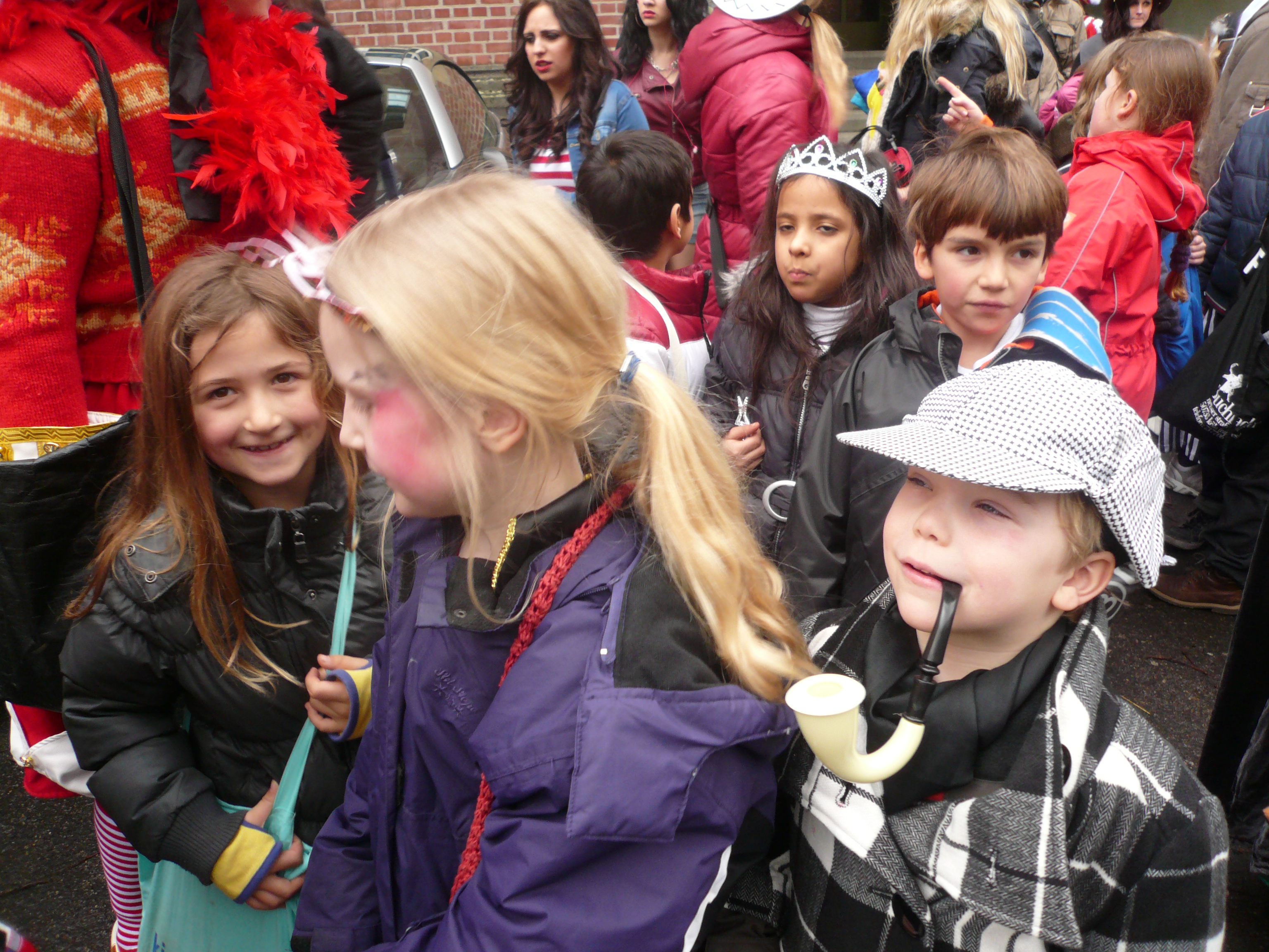 Weiberfastnacht-2013 (34).JPG